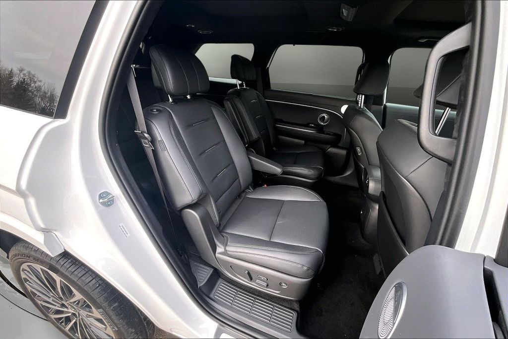 New 2026 White Hyundai Calligraphy image 9