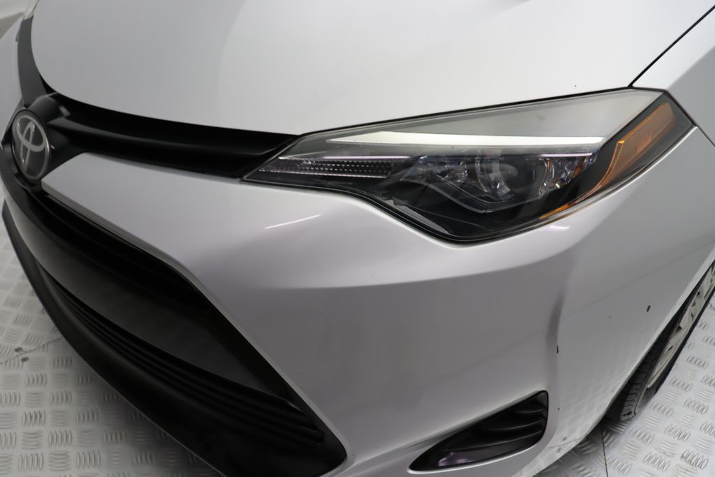 2019 Toyota Corolla LE 3