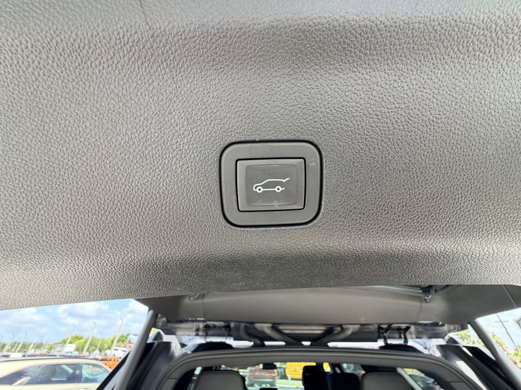 used 2024 Chevrolet Tahoe car, priced at $65,494