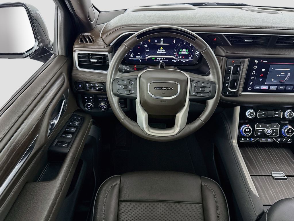 Thumbnail: 2023 GMC Yukon XL - 10