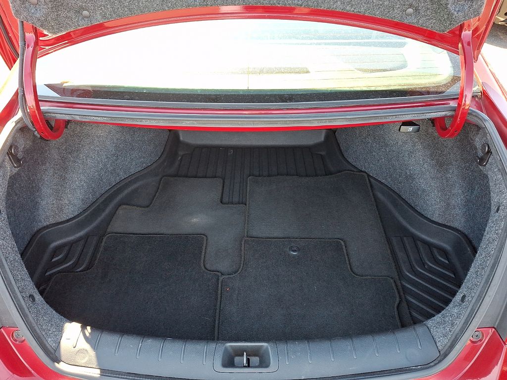 Thumbnail: 2013 Honda Accord - 28