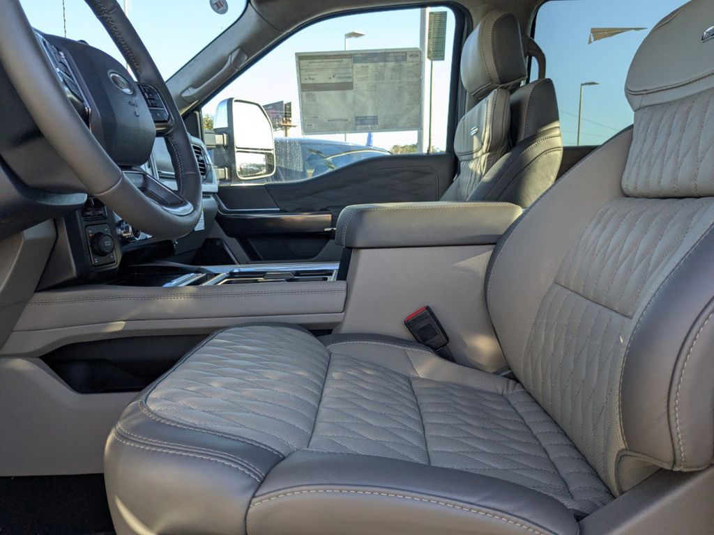 2026 Ford F-350 Platinum