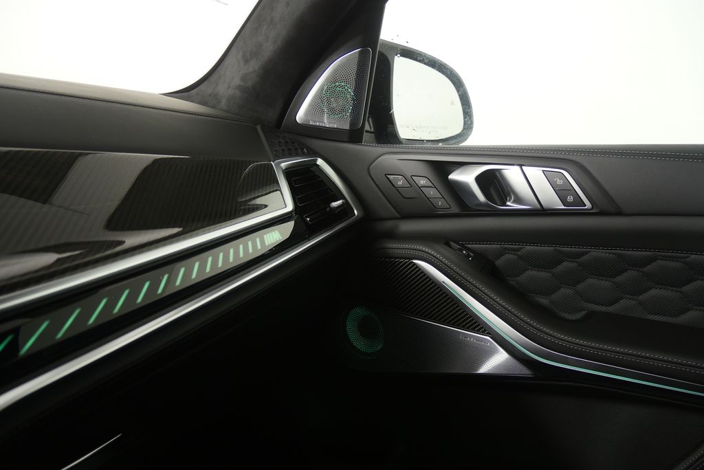 Thumbnail: 2026 BMW X5 - 27