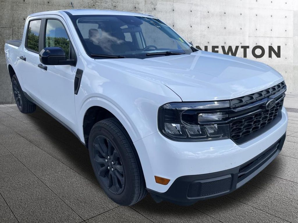 Oxford White 2024 Ford Maverick Pickup Truck Front-Wheel Drive 8-Speed Automatic