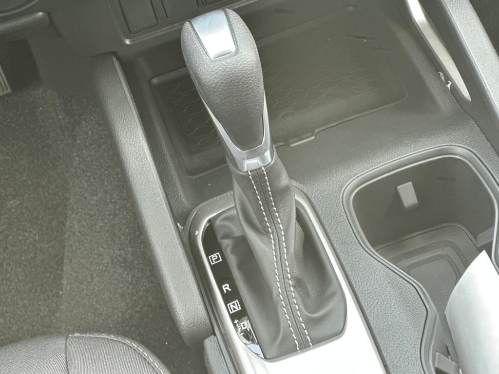 2025 Nissan Frontier SV photo