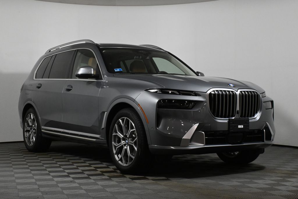 Thumbnail: 2024 BMW X7 - 9