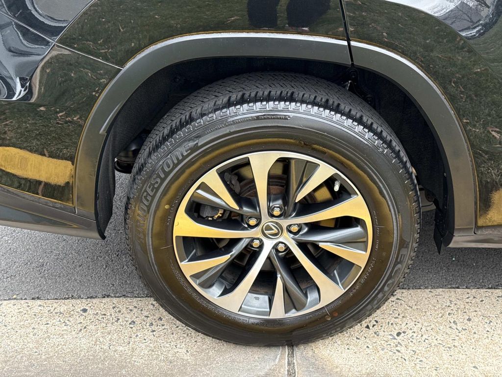 Thumbnail: 2021 Lexus RX - 16