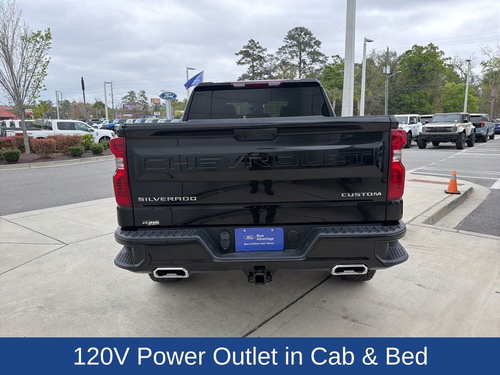 2024 Chevrolet Silverado 1500 Custom
