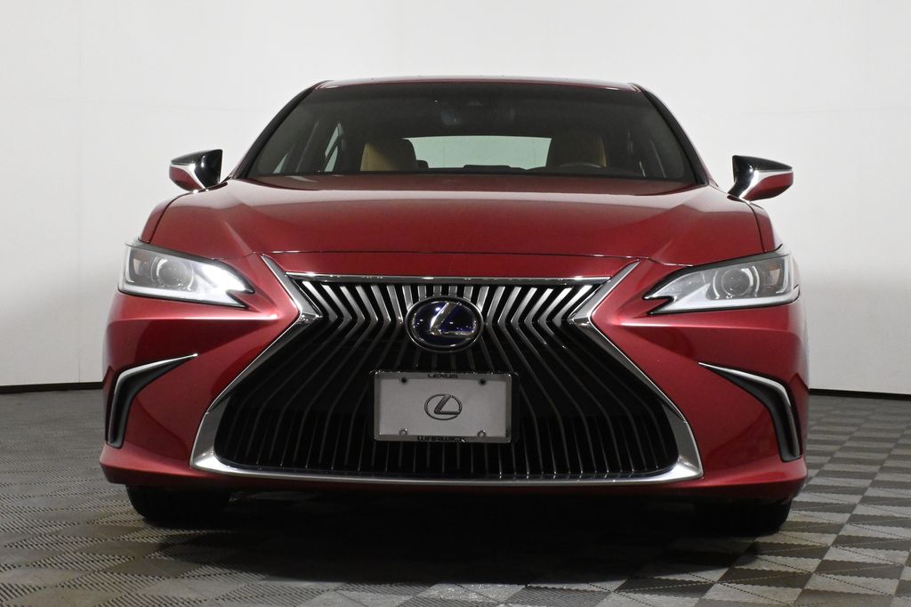 2019 Lexus ES Hybrid 300h Luxury 10