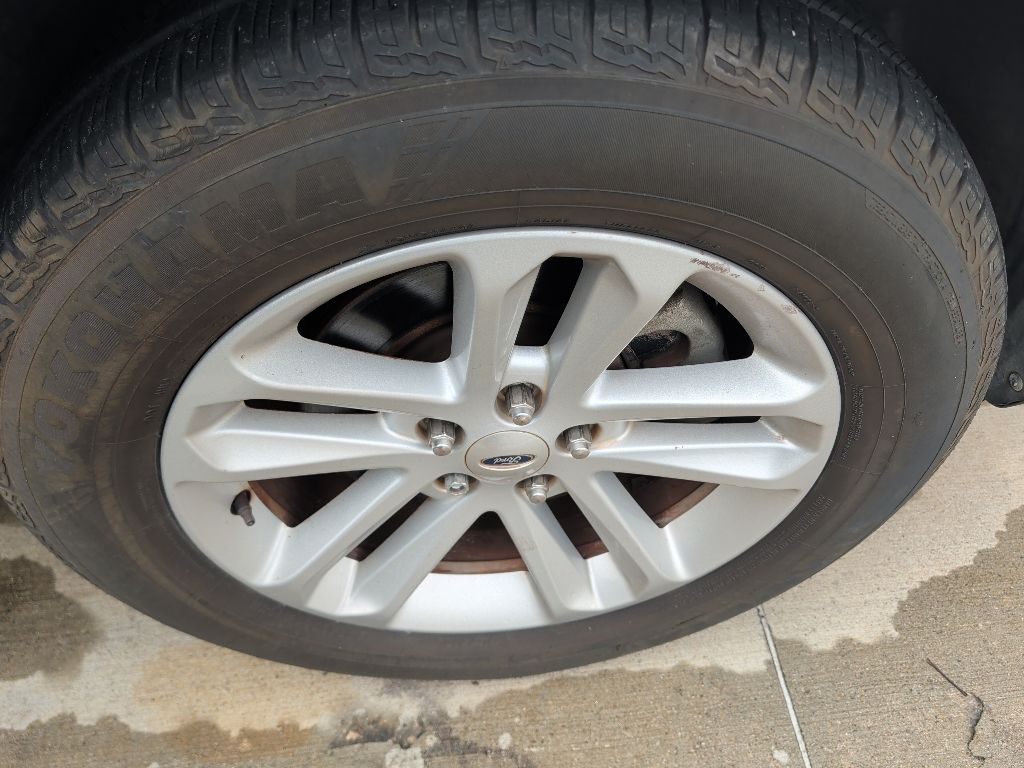 2015 Ford Explorer Base Silver at Durrett Motor Company