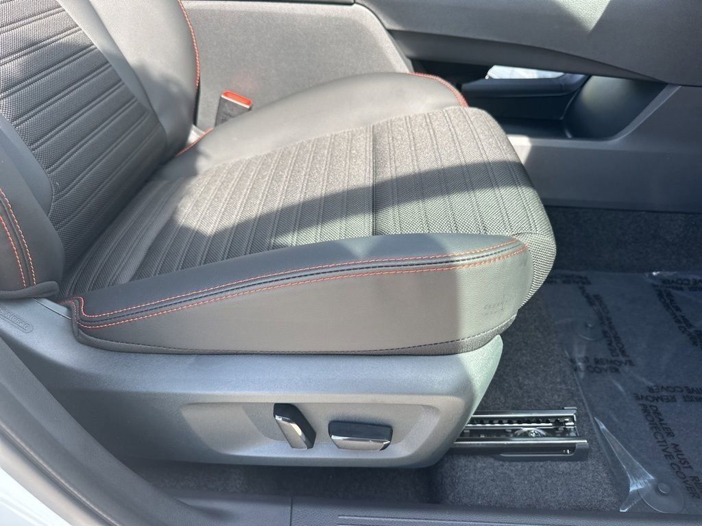 2025 Everest White Pearl Nissan Rogue Rock Creek AWD SUV