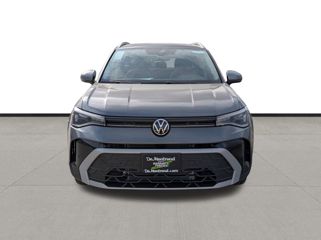 2026 Volkswagen Taos 1.5T SE Gray at Big Star Chrysler Jeep Dodge Ram 