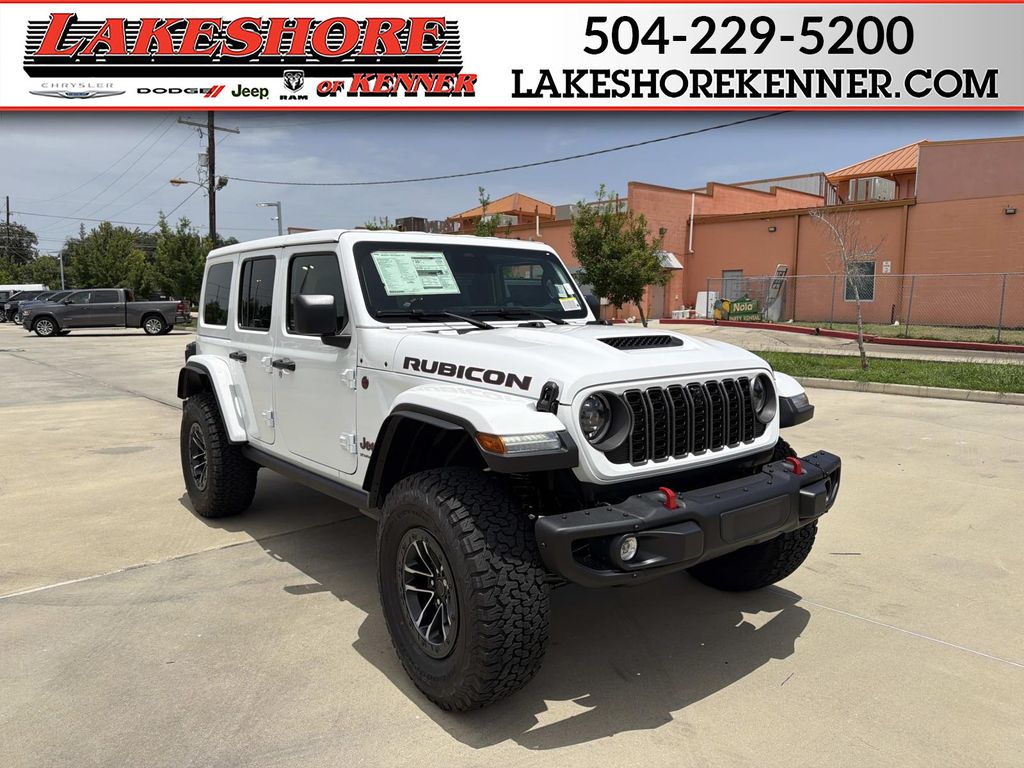 Bright White Clearcoat 2026 Jeep Wrangler SUV / Crossover Four-Wheel Drive 8-Speed Automatic