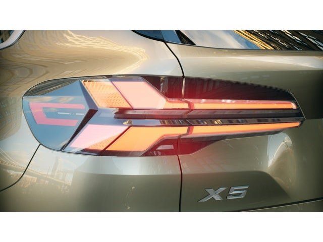 Thumbnail: 2026 BMW X5 - 8
