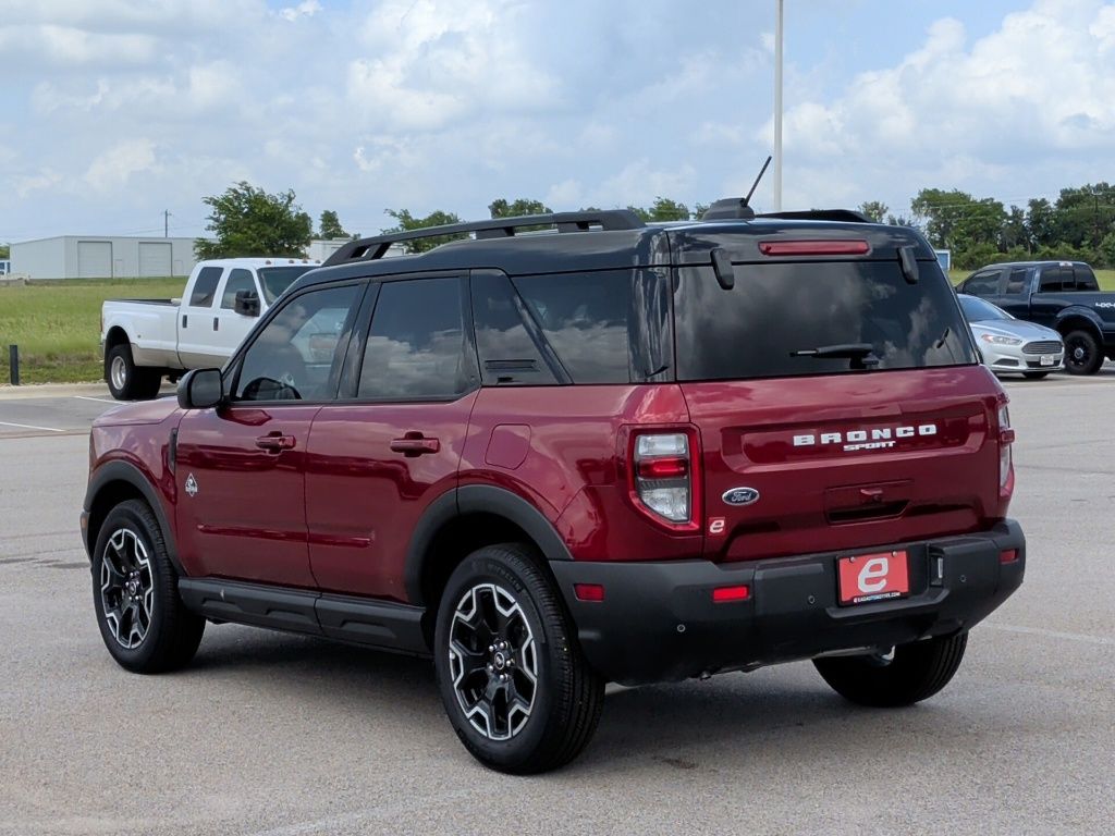 2025 Ford Bronco Sport Outer Banks - 5
