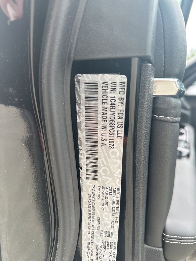 2023 Jeep Grand Cherokee Overland 4xe - Photo 38