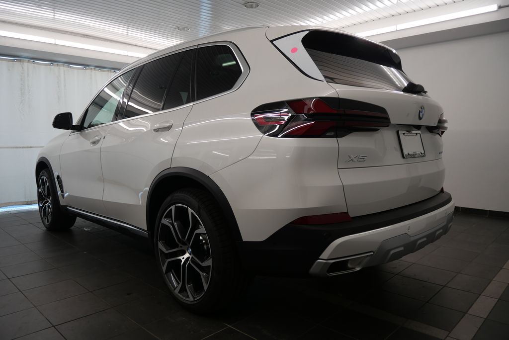 2025 BMW X5 sDrive40i 5