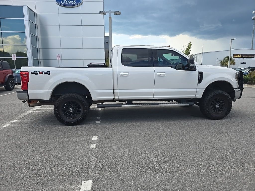 2019 Ford F-250 Super Duty LARIAT