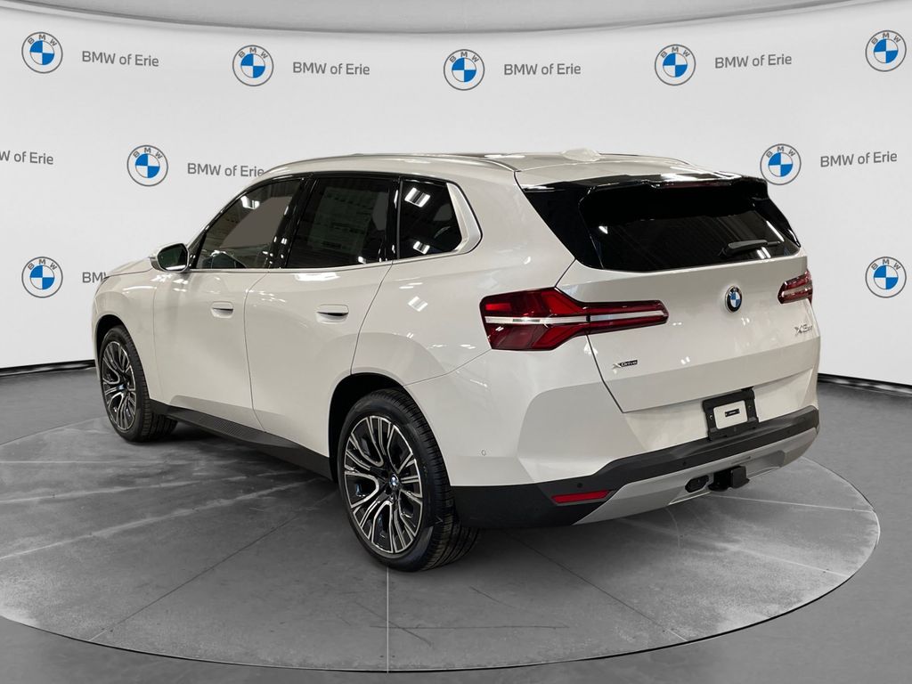New 2026 Mineral White Metallic BMW 30 xDrive image 2