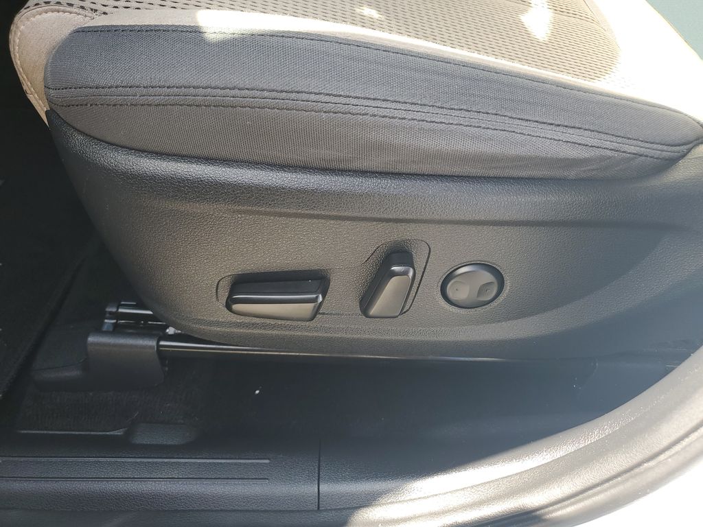 Certified Used 2021 Gray Hyundai SEL image 16