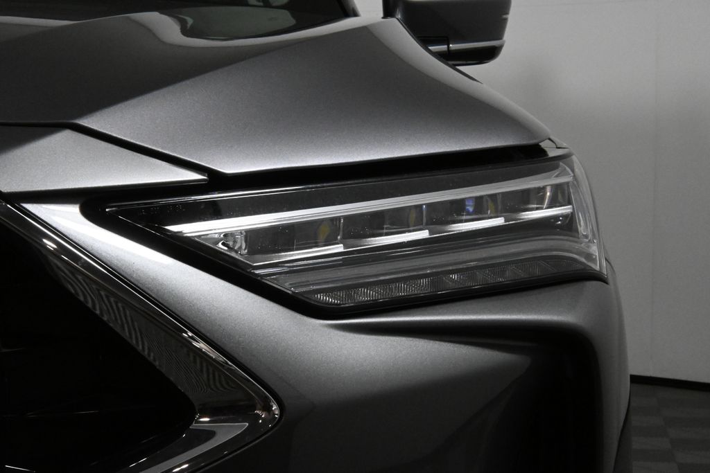 Thumbnail: 2023 Acura MDX - 12