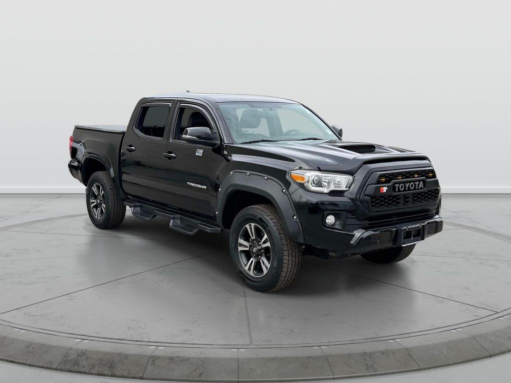 2017 Toyota Tacoma TRD Sport Double Cab 4x4 V6 Auto SB's photo