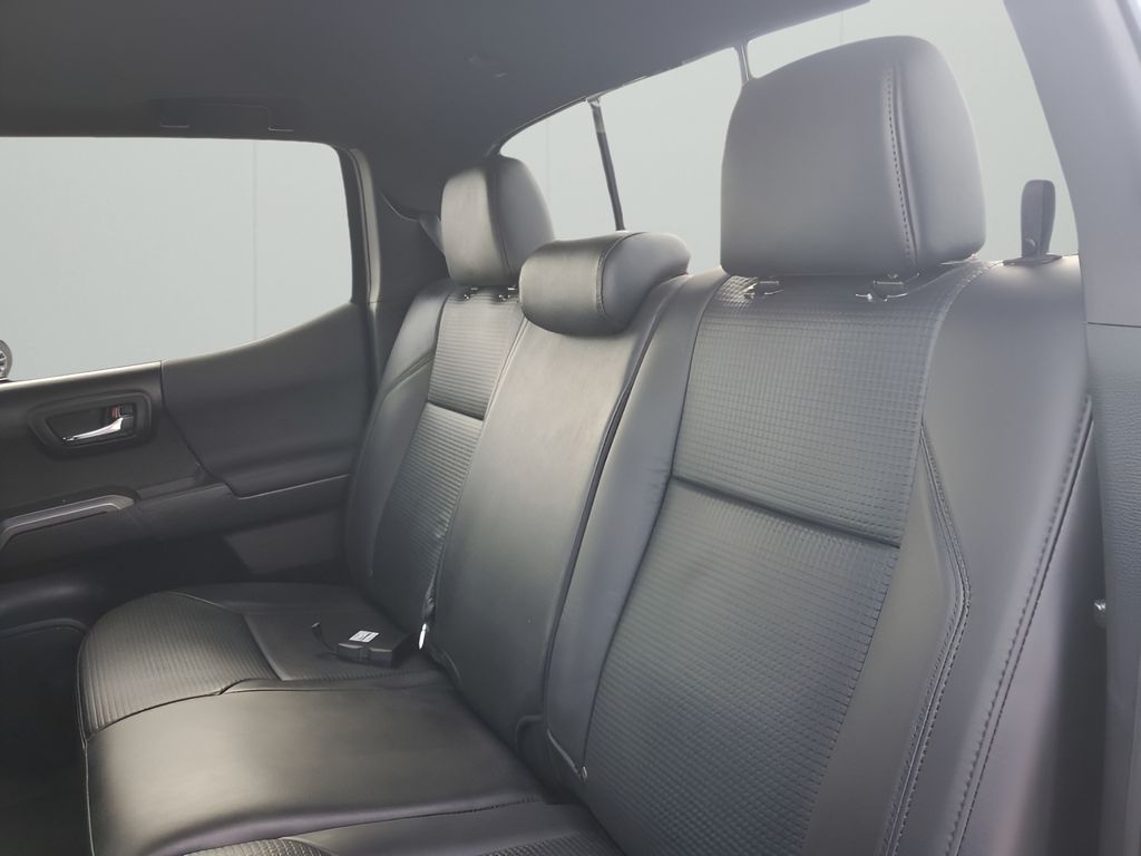 Used Car 2019 Toyota Tacoma  Trd Sport For Sale Under $40,000 In Austin, Texas