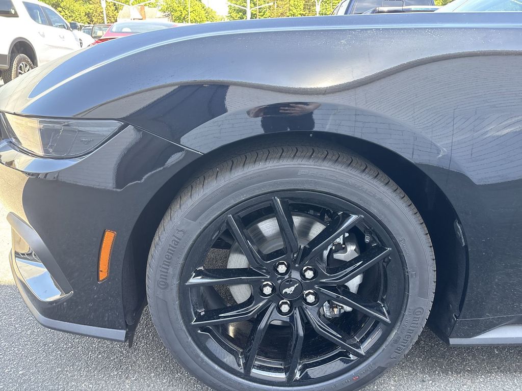 New 2026 Shadow Black Ford EcoBoost® Fastback image 18