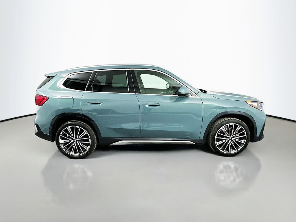 Thumbnail: 2025 BMW X1 - 4