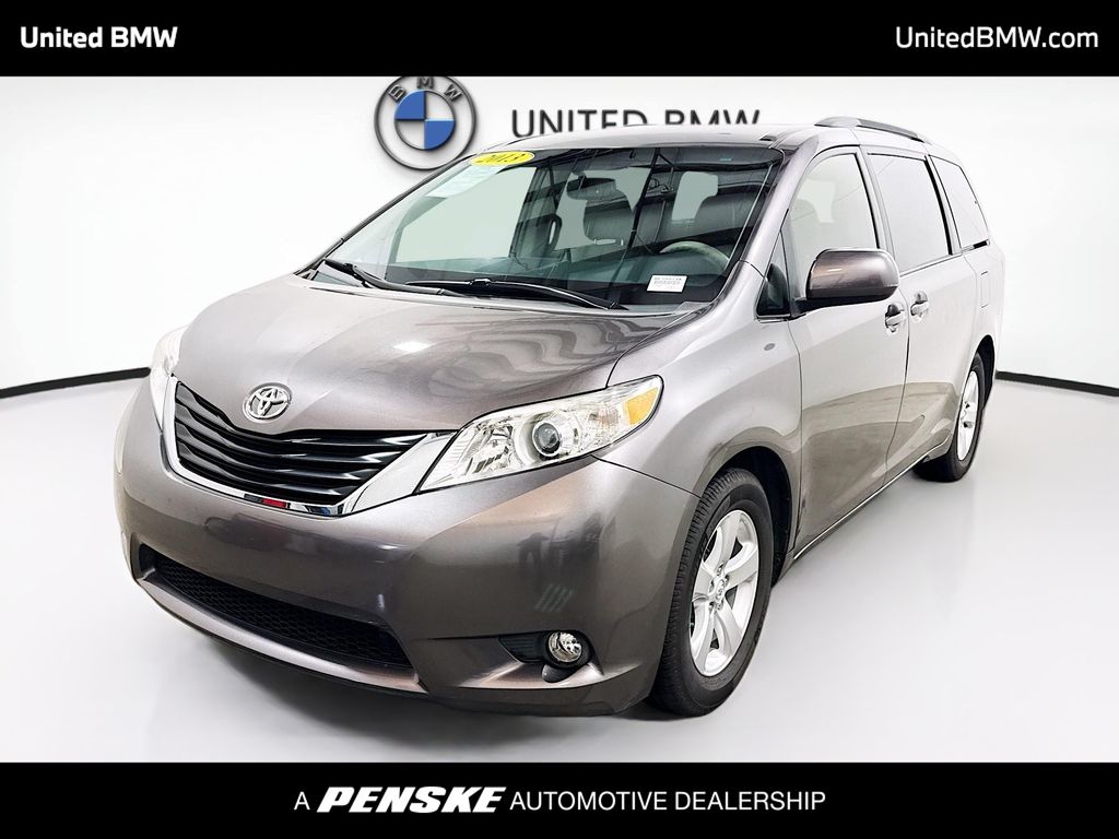 2013 Toyota Sienna LE -
                  Roswell, GA