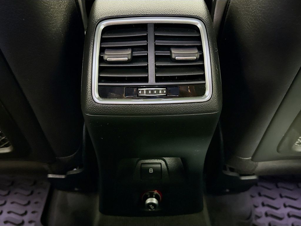 Thumbnail: 2017 Audi Q3 - 27