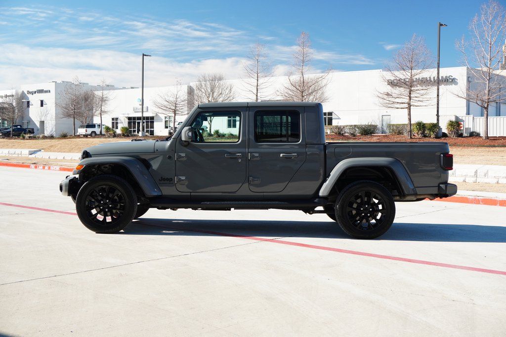 Used Car 2023 Jeep Gladiator  High Altitude For Sale Under $35,000 In Weatherford, Texas