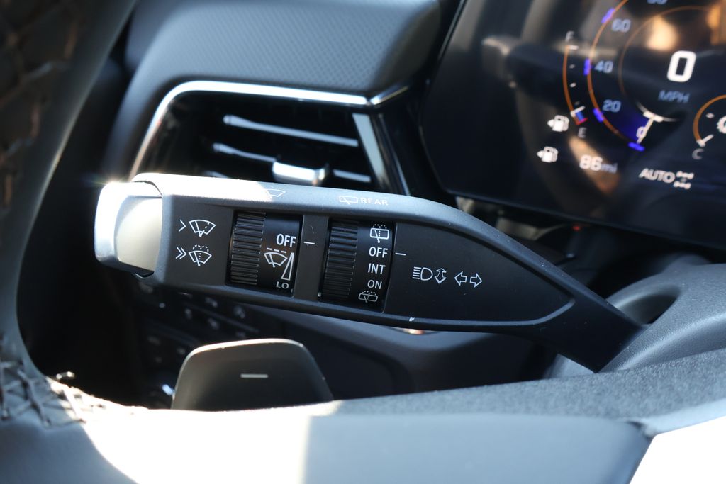 Thumbnail: 2025 Chevrolet Suburban - 26