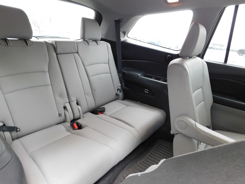 2018 Honda Pilot Elite 5