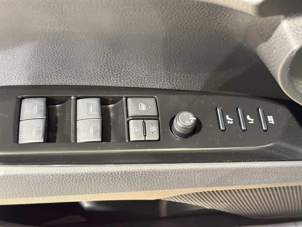 Thumbnail: 2026 Toyota Camry - 15