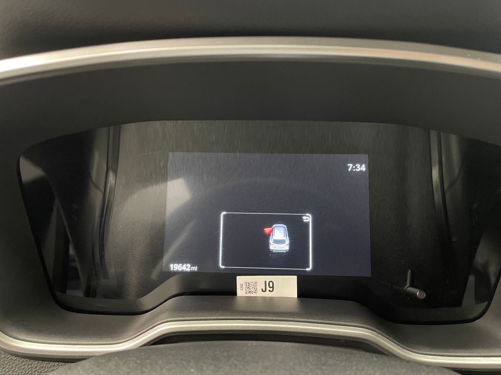 Thumbnail: 2024 Toyota Corolla Cross - 24