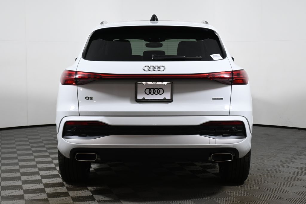Thumbnail: 2025 Audi Q5 - 6