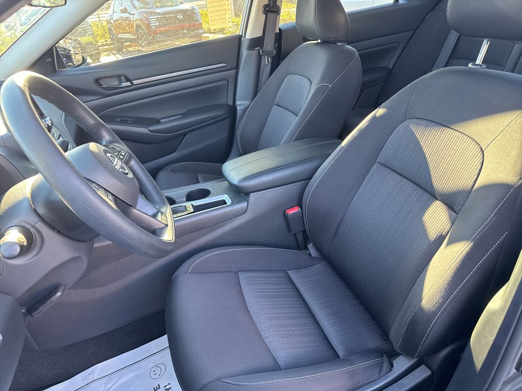 Used 2025 Nissan Altima 2.5 S 4D Sedan