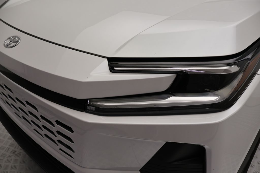 Thumbnail: 2026 Toyota RAV4 - 3