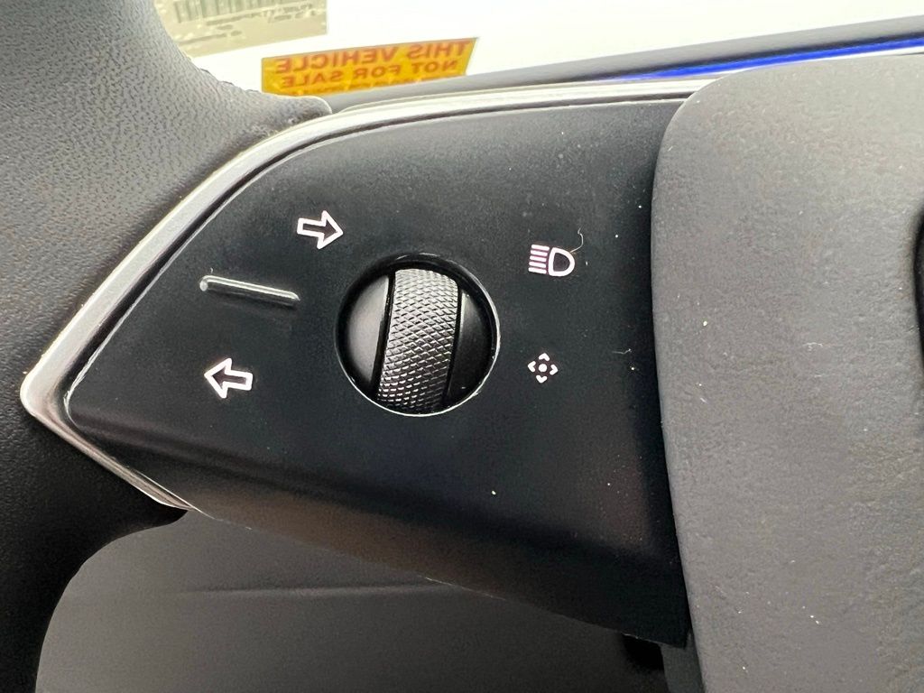 Thumbnail: 2025 Tesla Model 3 - 20
