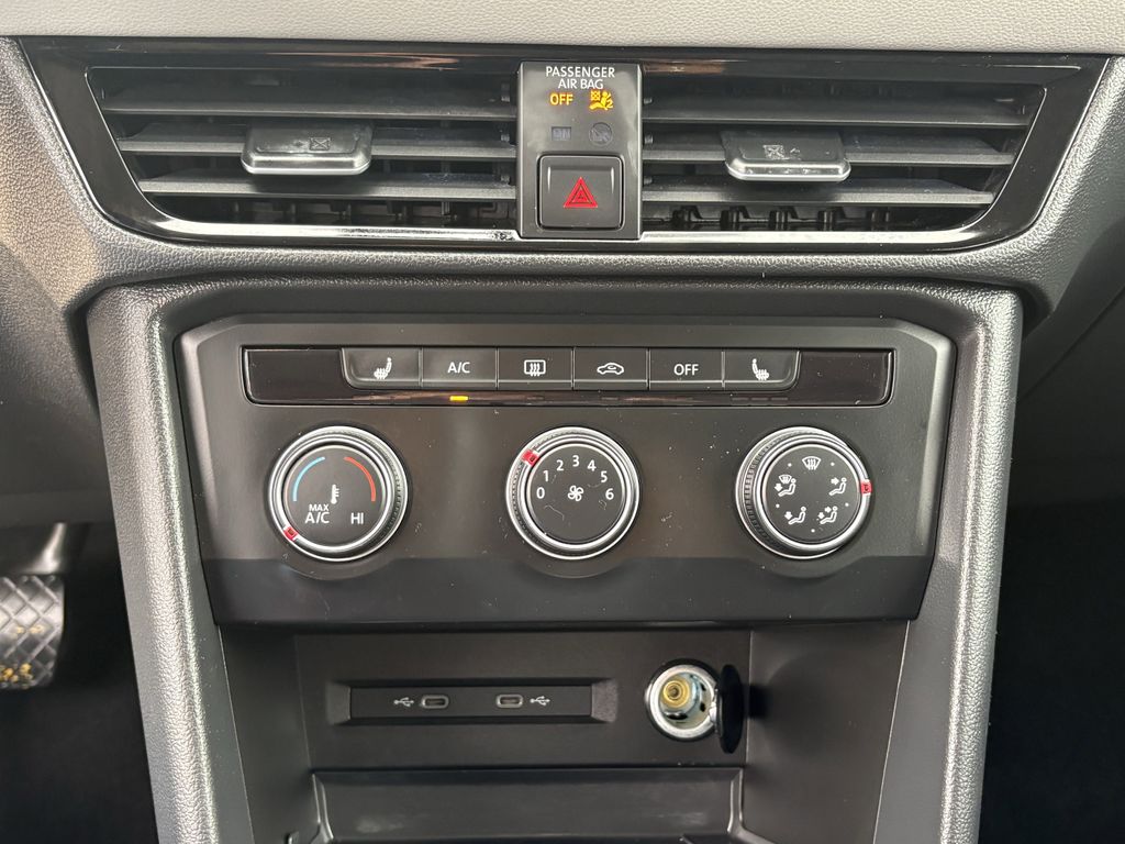 2022 Volkswagen Taos 1.5T SE White at DeMontrond Auto Country
