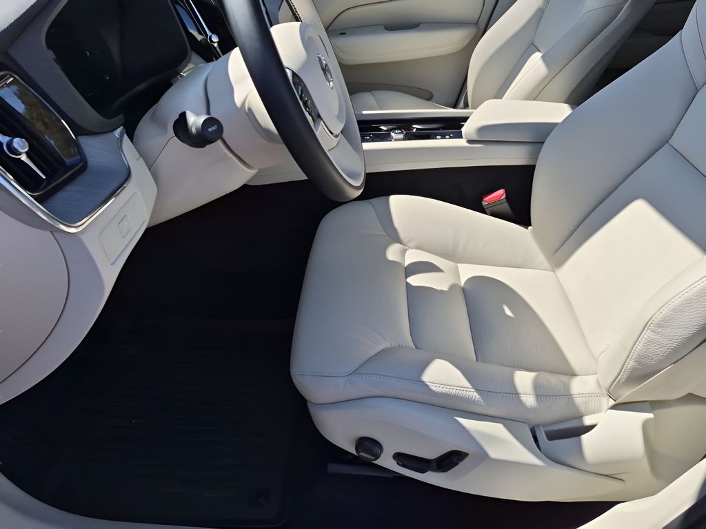 Used Car 2025 Volvo Xc60  B5 Plus For Sale Under $40,000 In Austin, Texas