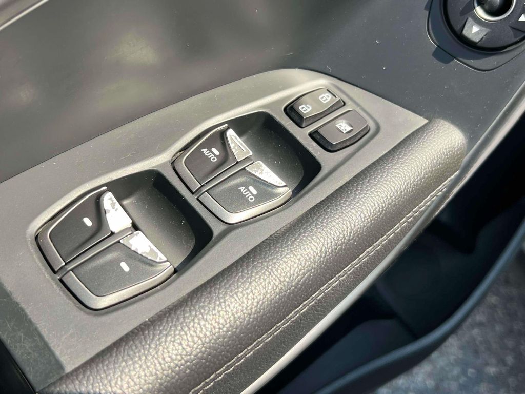 Used 2018 Hyundai Santa Fe SUV