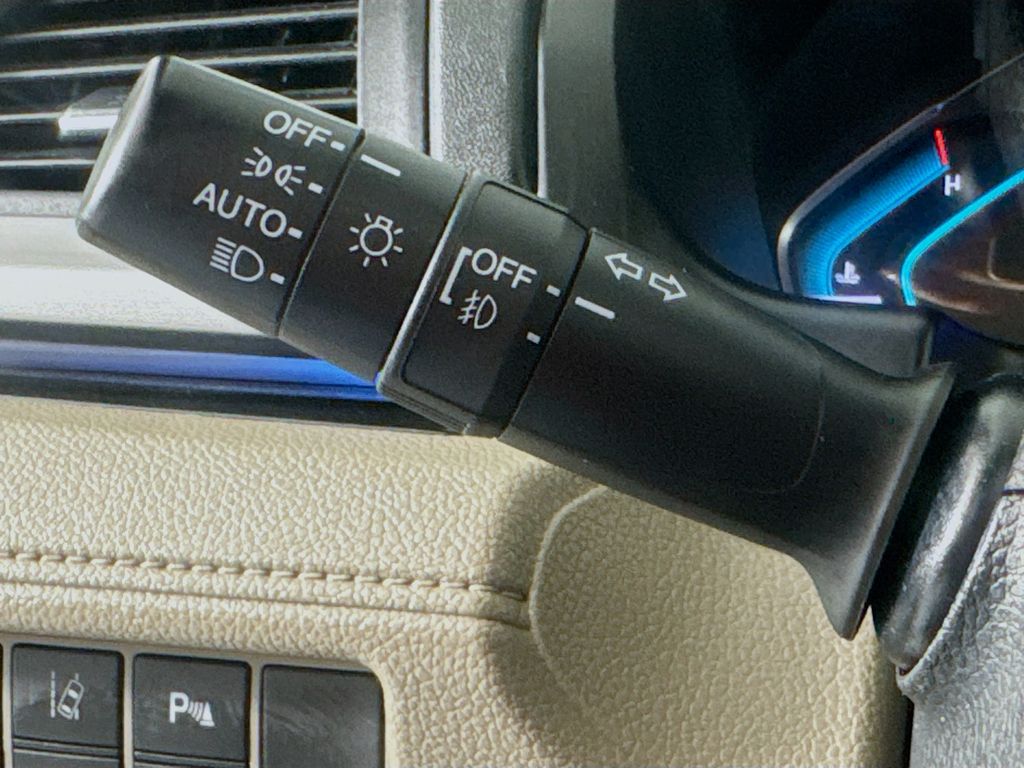 Used Car 2019 Honda Odyssey  Elite For Sale Under $25,000 In Austin, Texas