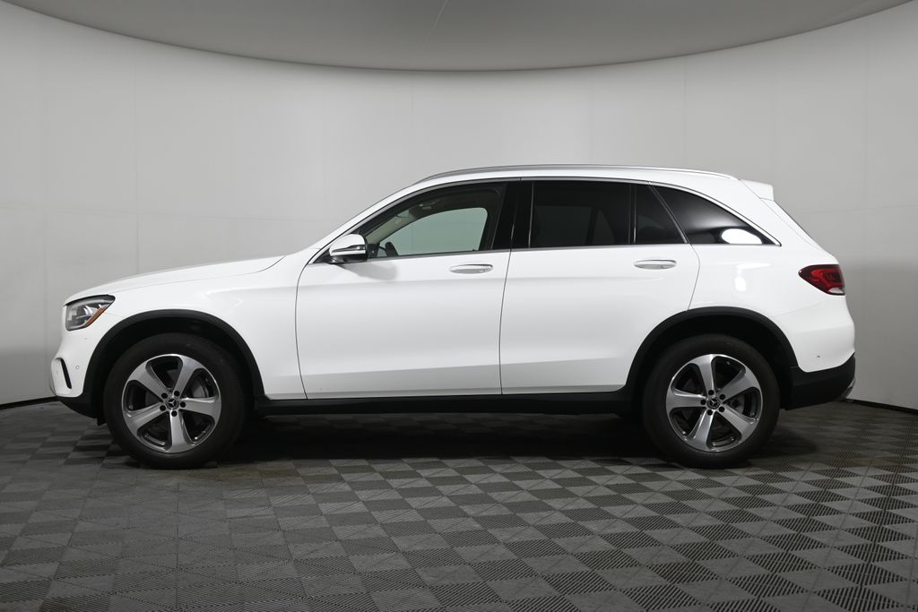 Thumbnail: 2022 Mercedes-Benz GLC - 2