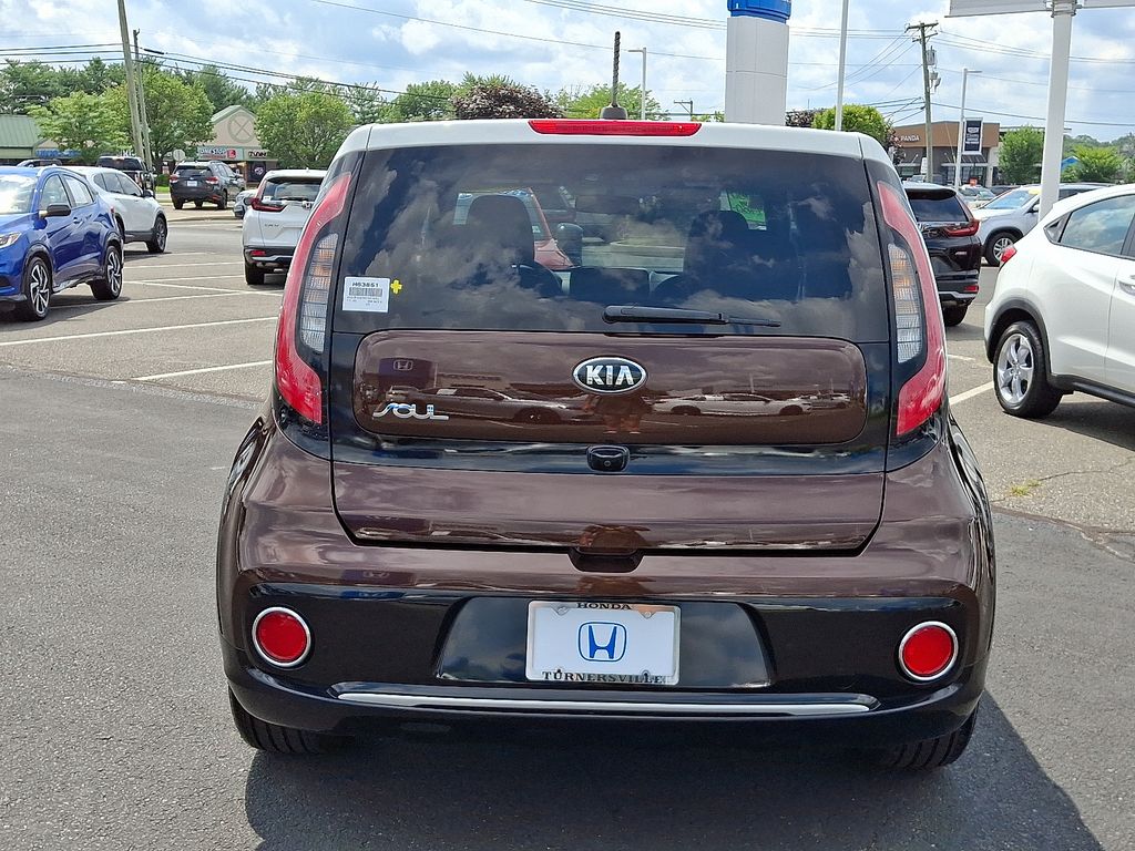 Thumbnail: 2017 Kia Soul - 5