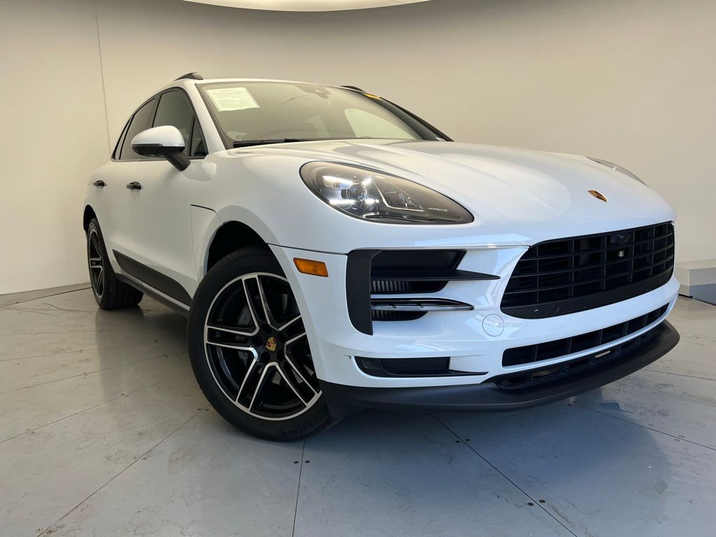 Thumbnail: 2021 Porsche Macan - 24