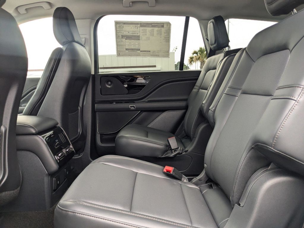 2025 Lincoln Aviator Premiere