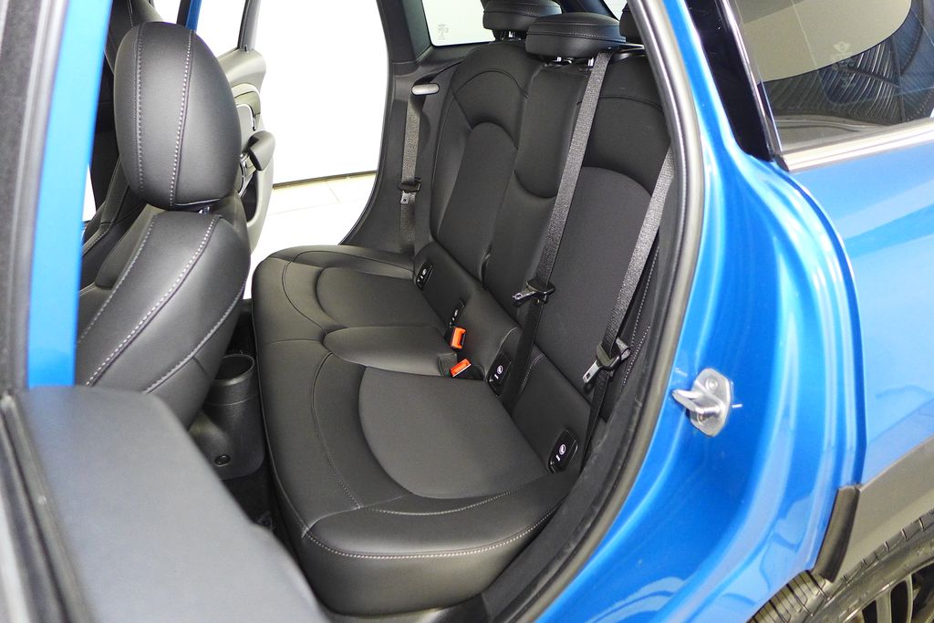 Thumbnail: 2023 MINI Cooper - 21