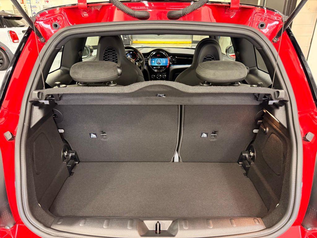 Thumbnail: 2024 MINI Cooper - 21